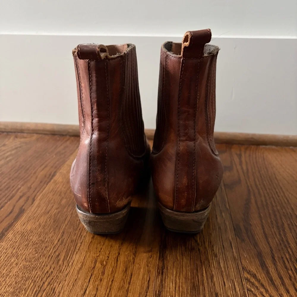 Frye Brown Leather Ankle Boots - Classic Western Chelsea Style - Picture 2 of 5